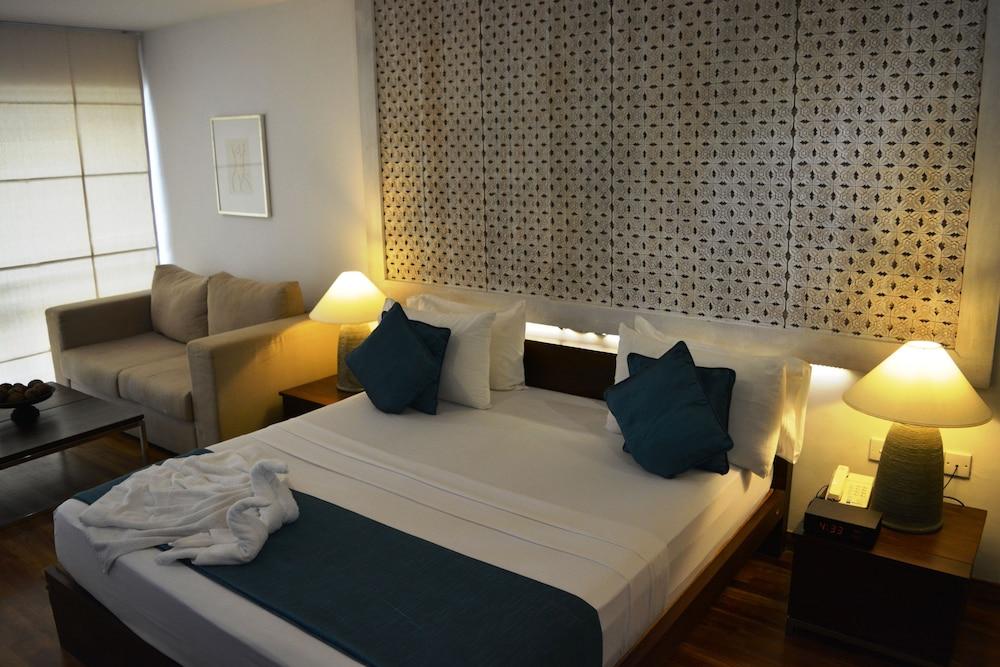 Hotel Rockwell Colombo Esterno foto